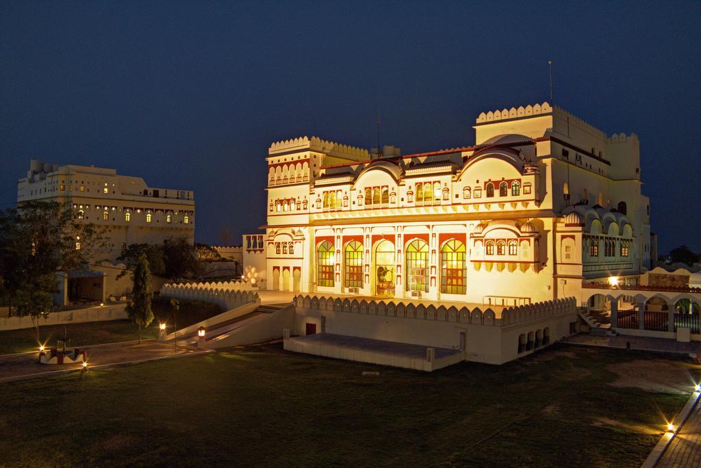 Amritara Surajgarh Fort エクステリア 写真