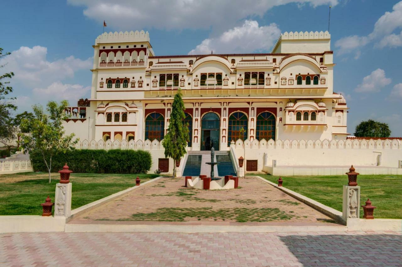 Amritara Surajgarh Fort エクステリア 写真